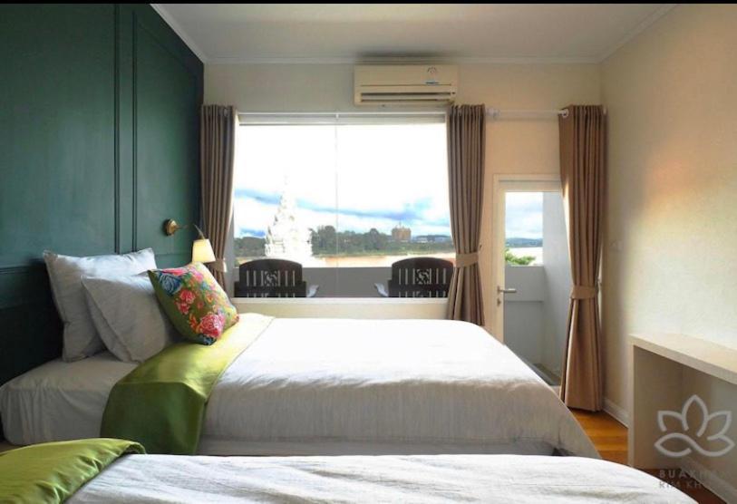 Buakham Rim Khong บัวคำริมโขง Hotell Chiang Saen Exteriör bild