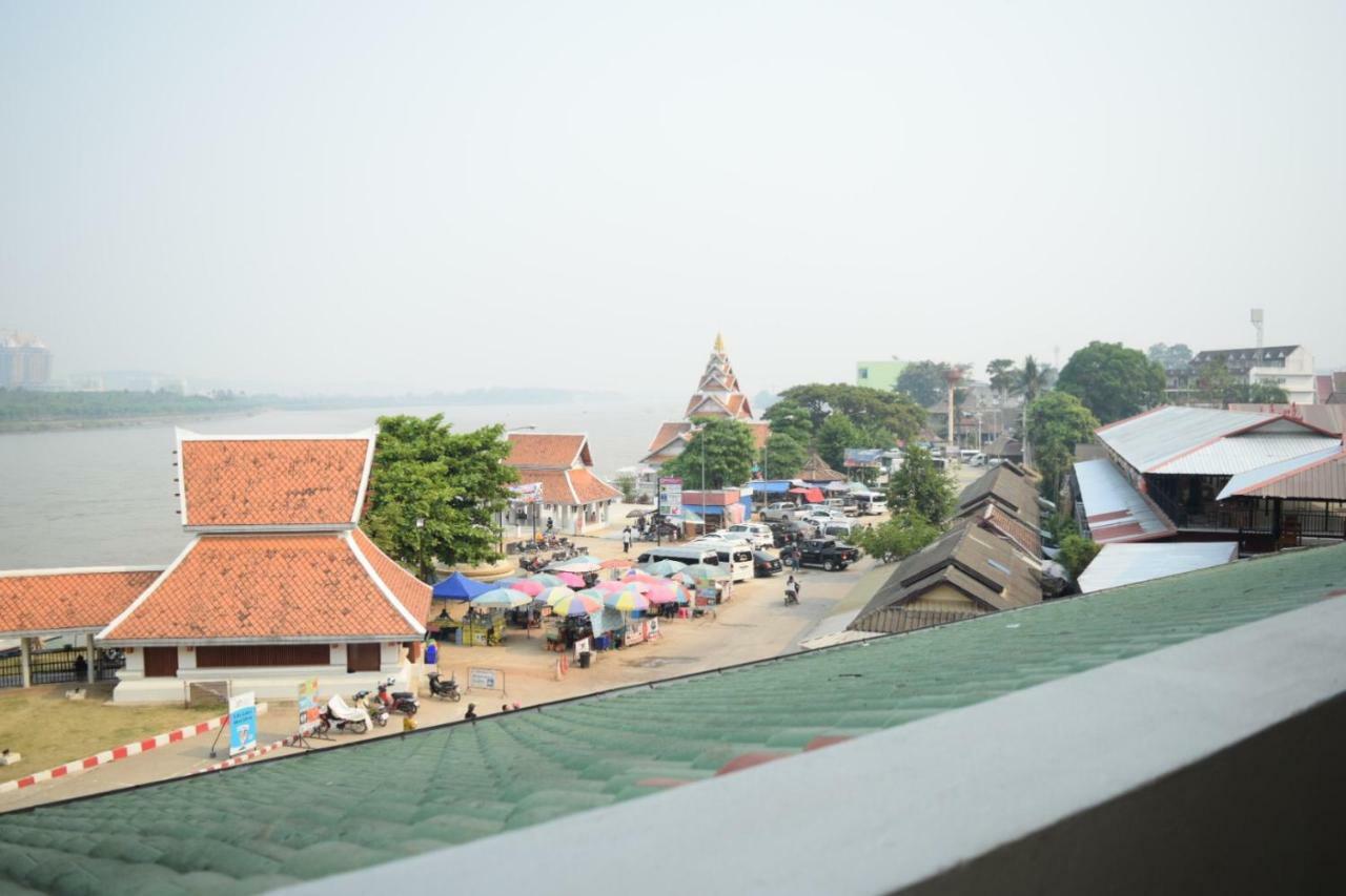 Buakham Rim Khong บัวคำริมโขง Hotell Chiang Saen Exteriör bild