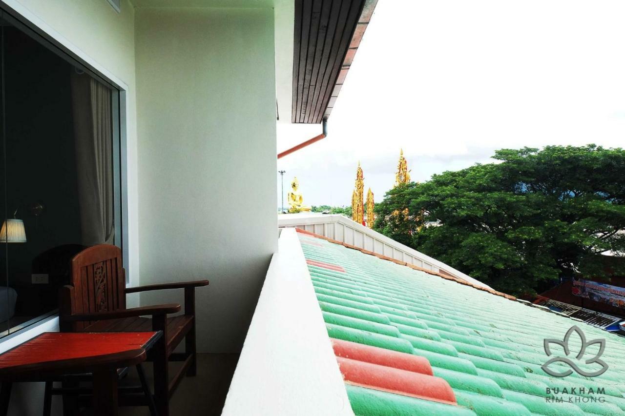 Buakham Rim Khong บัวคำริมโขง Hotell Chiang Saen Exteriör bild
